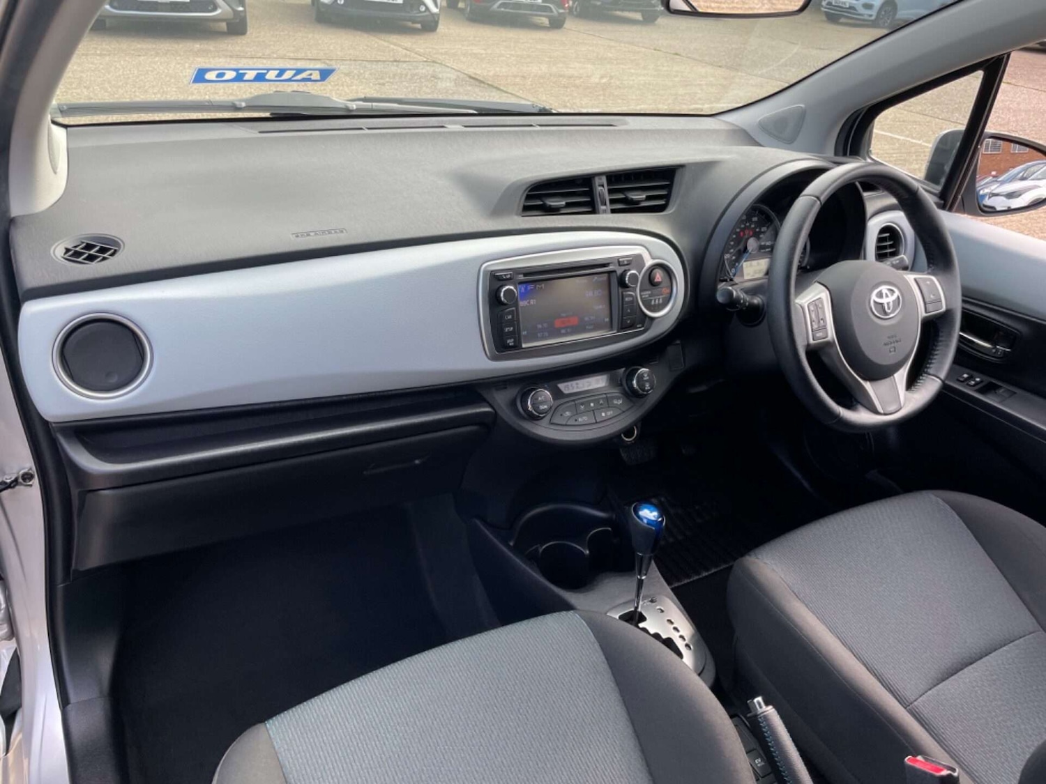 Used Toyota Yaris 2013 for sale - 76957837: Photo 23