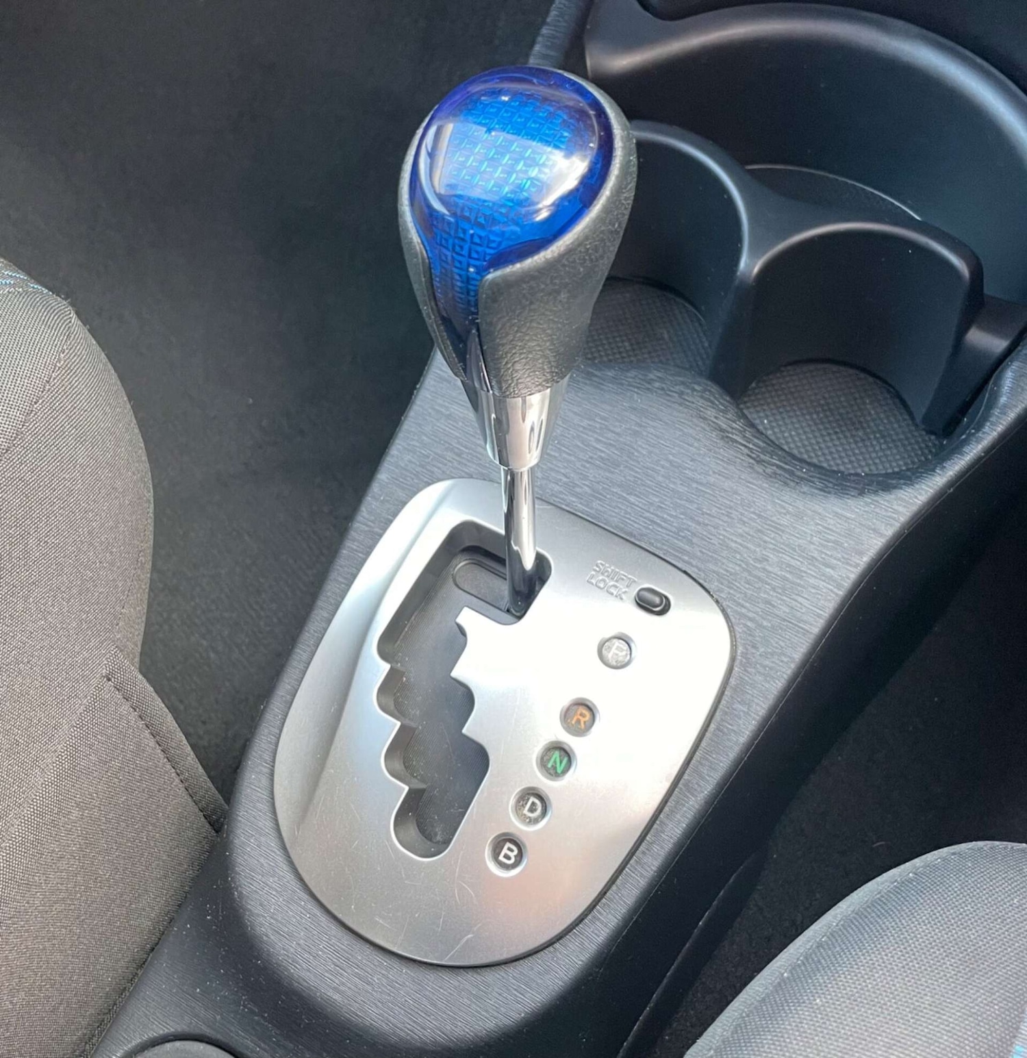 Used Toyota Yaris 2013 for sale - 76957837: Photo 33