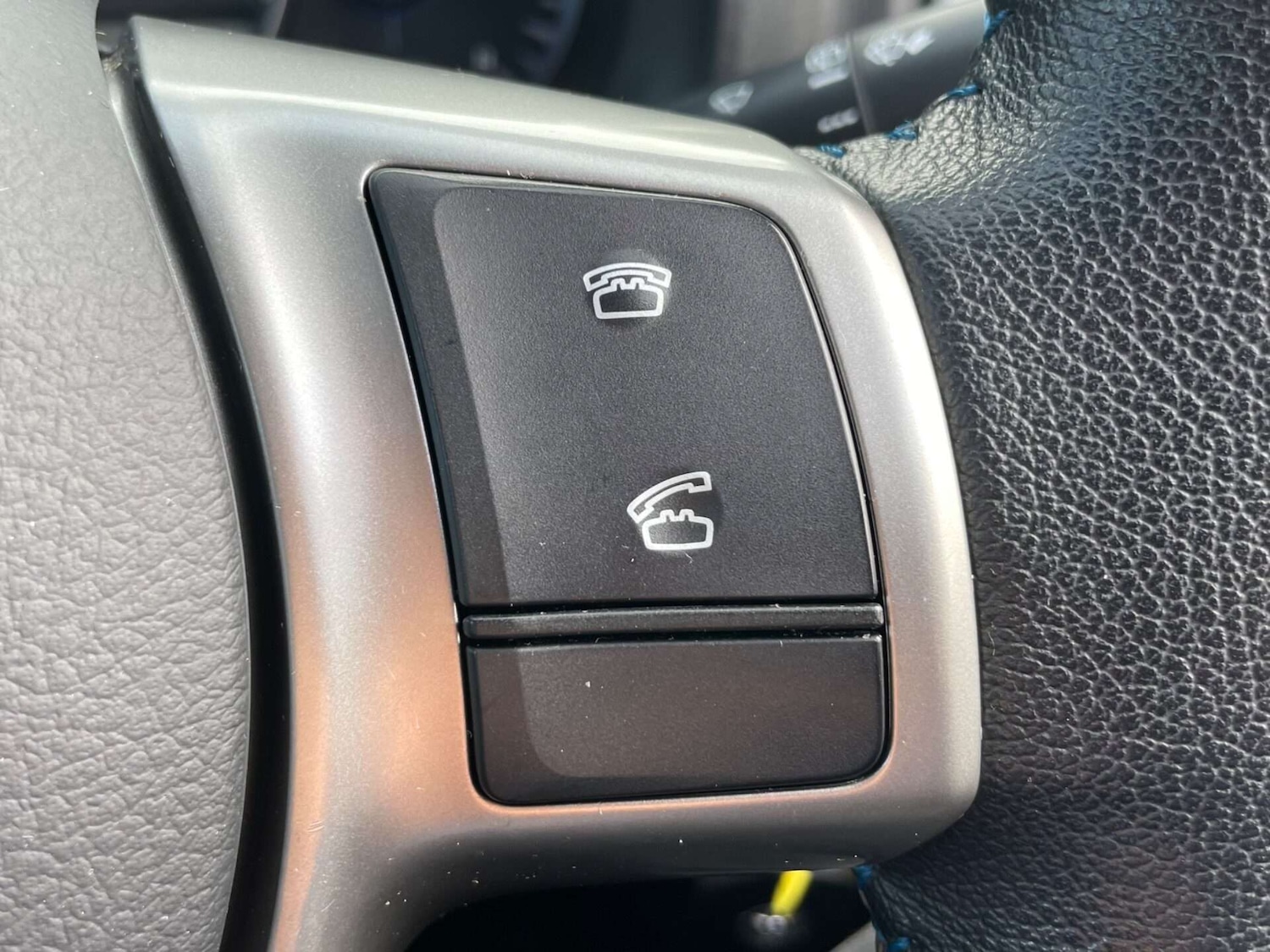 Used Toyota Yaris 2013 for sale - 76957837: Photo 36