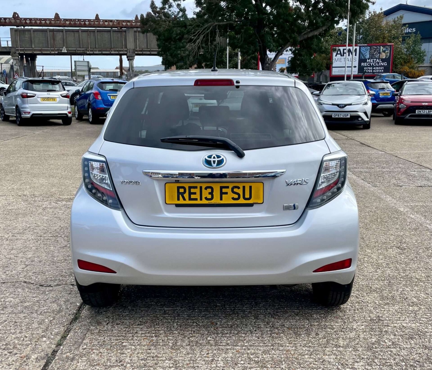 Used Toyota Yaris 2013 for sale - 76957837: Photo 6