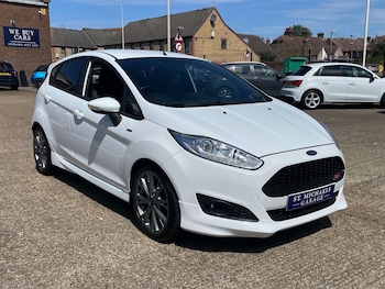 Used Ford Fiesta 2017 for sale - 79308048: Photo