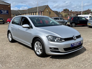 Used Volkswagen Golf 2015 for sale - 75683759: Photo