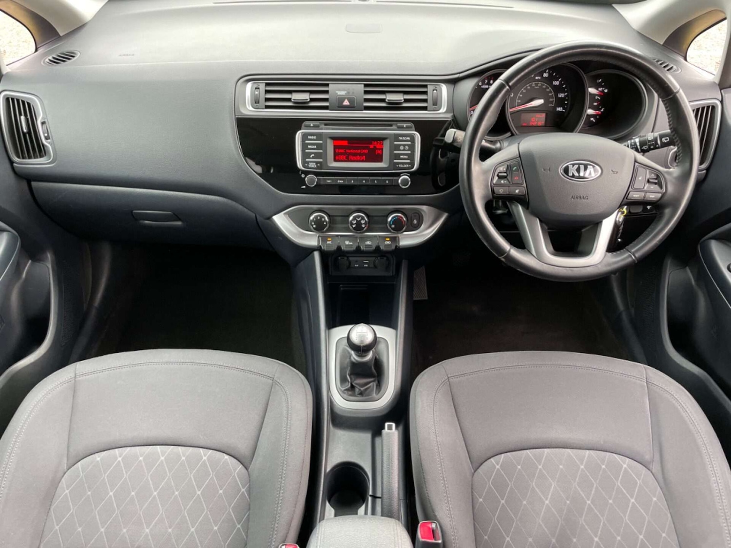 Used Kia Rio 2015 for sale - 76922532: Photo 2