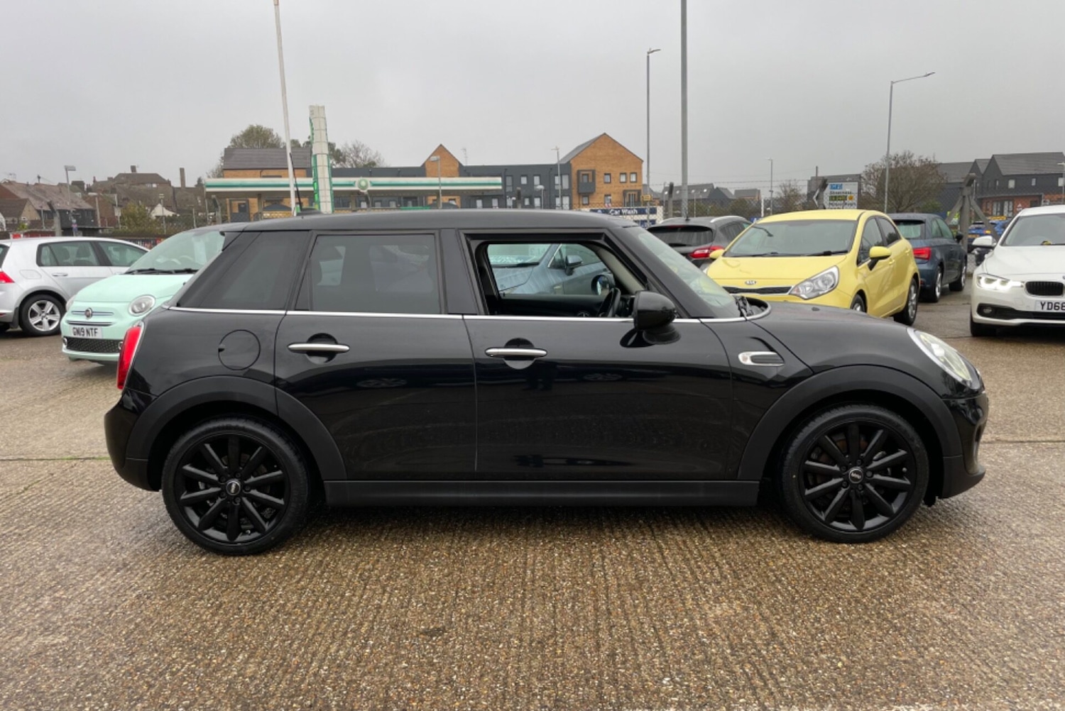Used MINI Hatch 2018 for sale - 76588315: Photo 10
