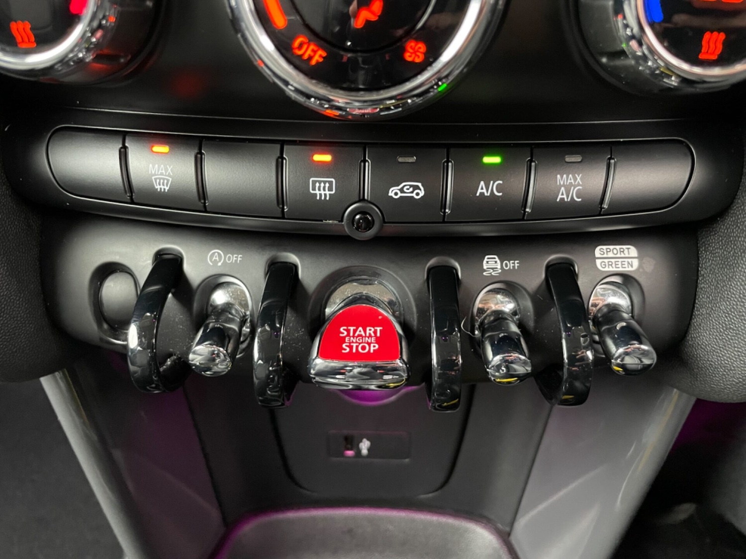 Used MINI Hatch 2018 for sale - 76588315: Photo 42