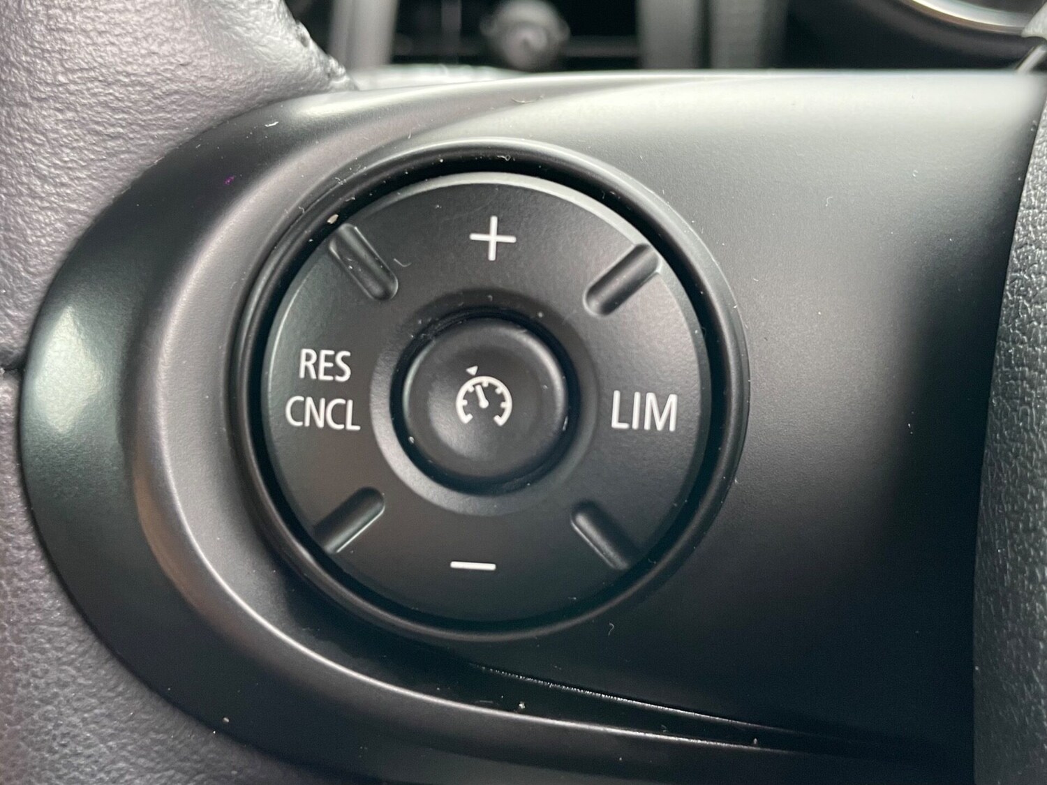 Used MINI Hatch 2018 for sale - 76588315: Photo 46