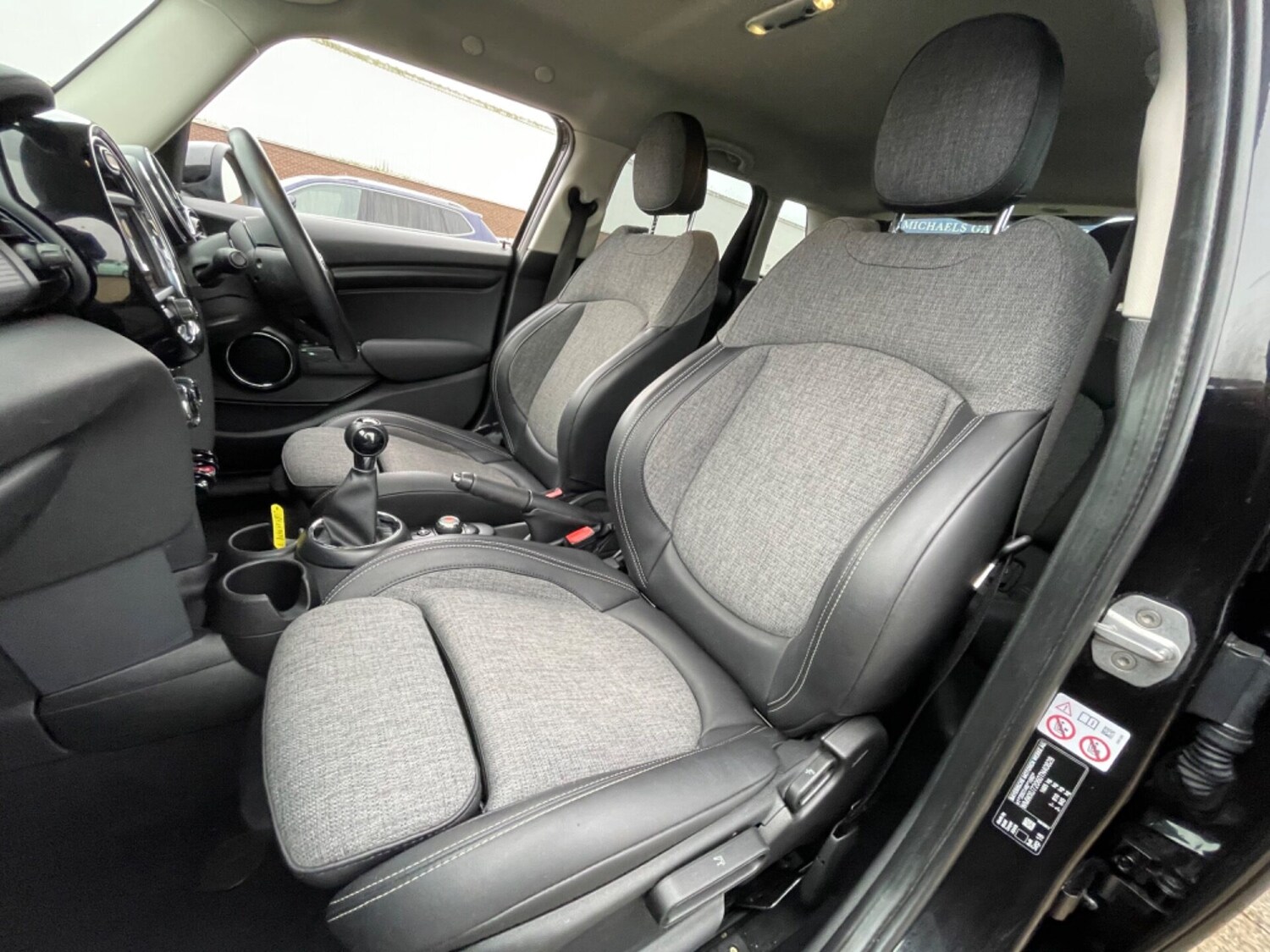 Used MINI Hatch 2018 for sale - 76588315: Photo 53