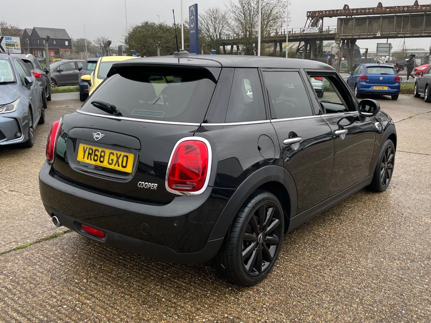 Used MINI Hatch 2018 for sale - 76588315: Photo 8
