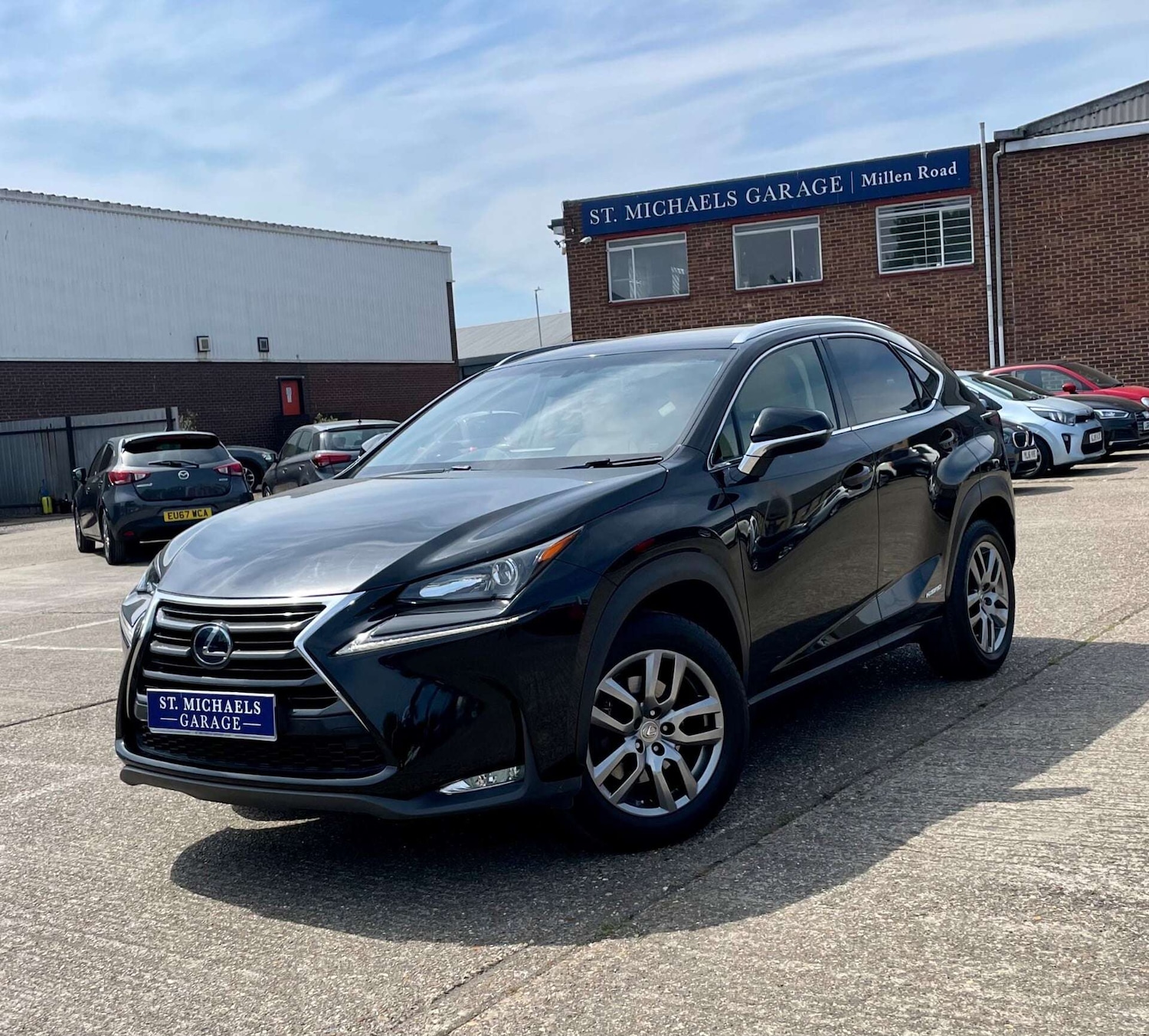 Used Lexus NX 2015 for sale - 76922516: Photo 1