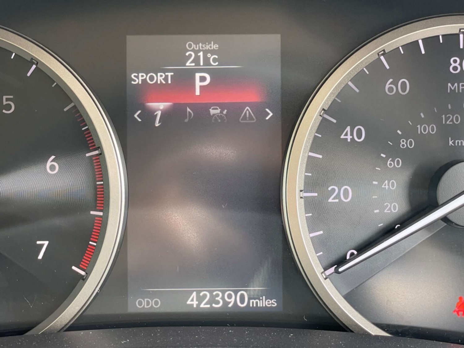 Used Lexus NX 2015 for sale - 76922516: Photo 26