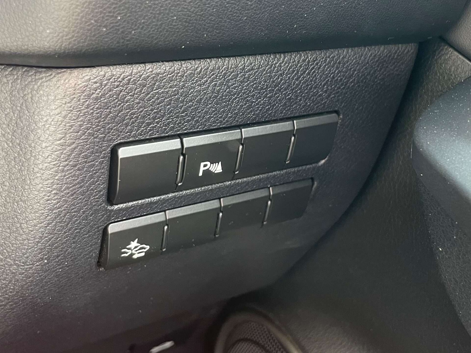 Used Lexus NX 2015 for sale - 76922516: Photo 53