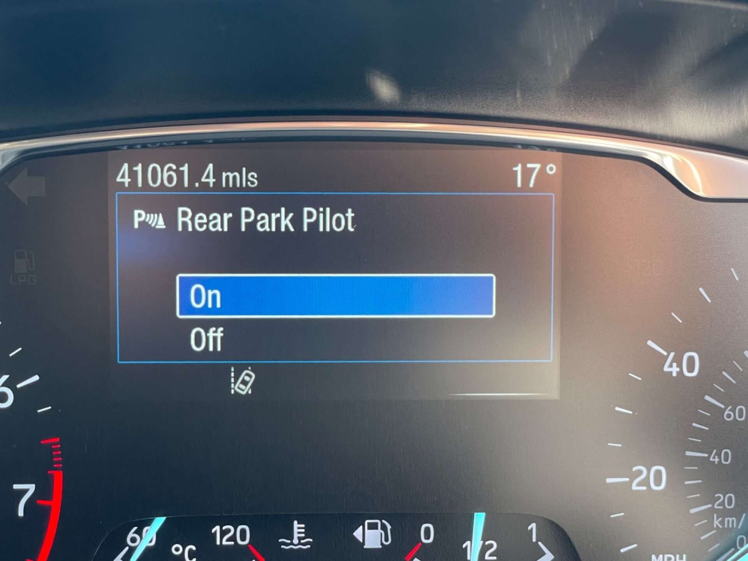 Used Ford Fiesta 2020 for sale - 76957822: Photo 28