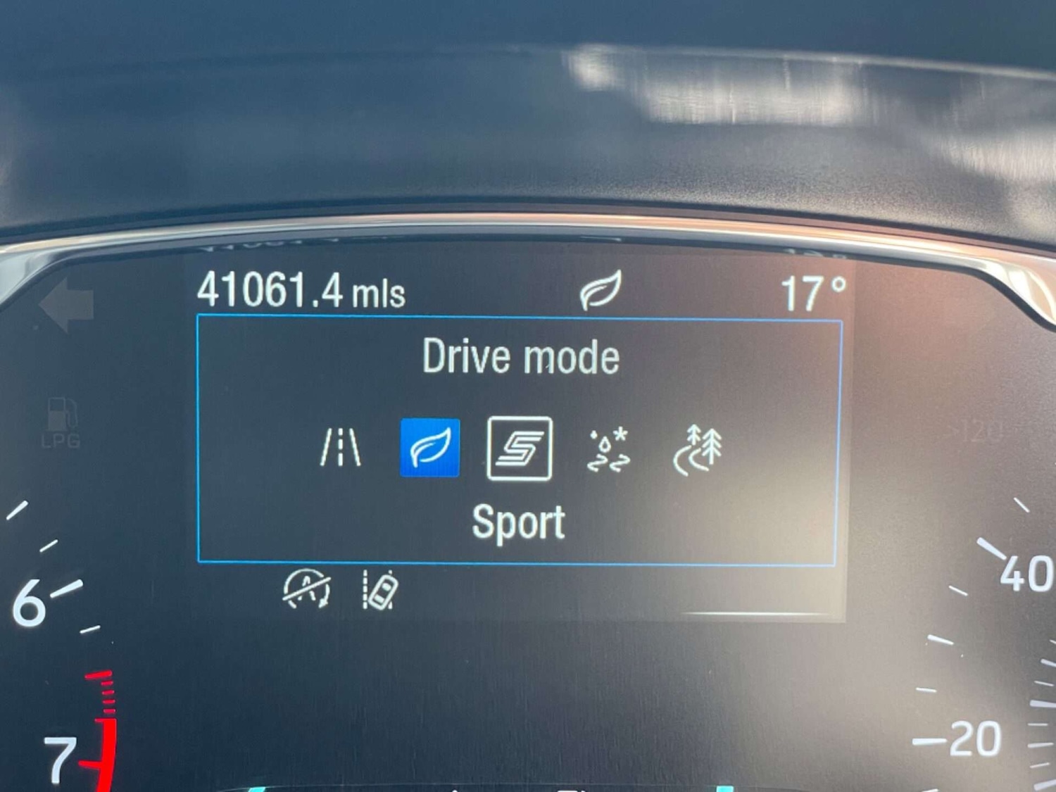 Used Ford Fiesta 2020 for sale - 76957822: Photo 31