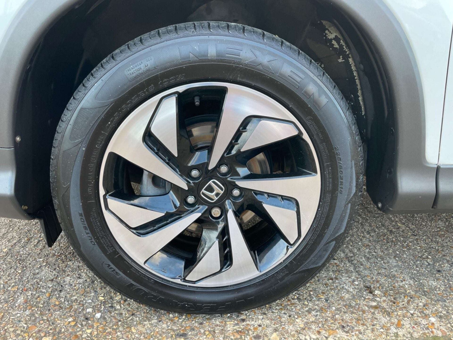 Used Honda CR-V 2018 for sale - 76957776: Photo 16