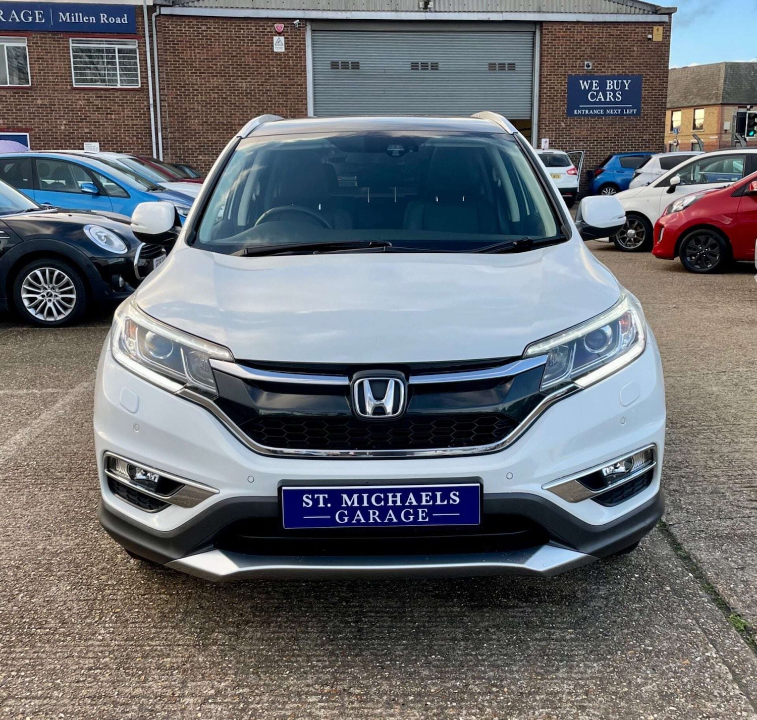 Used Honda CR-V 2018 for sale - 76957776: Photo 5