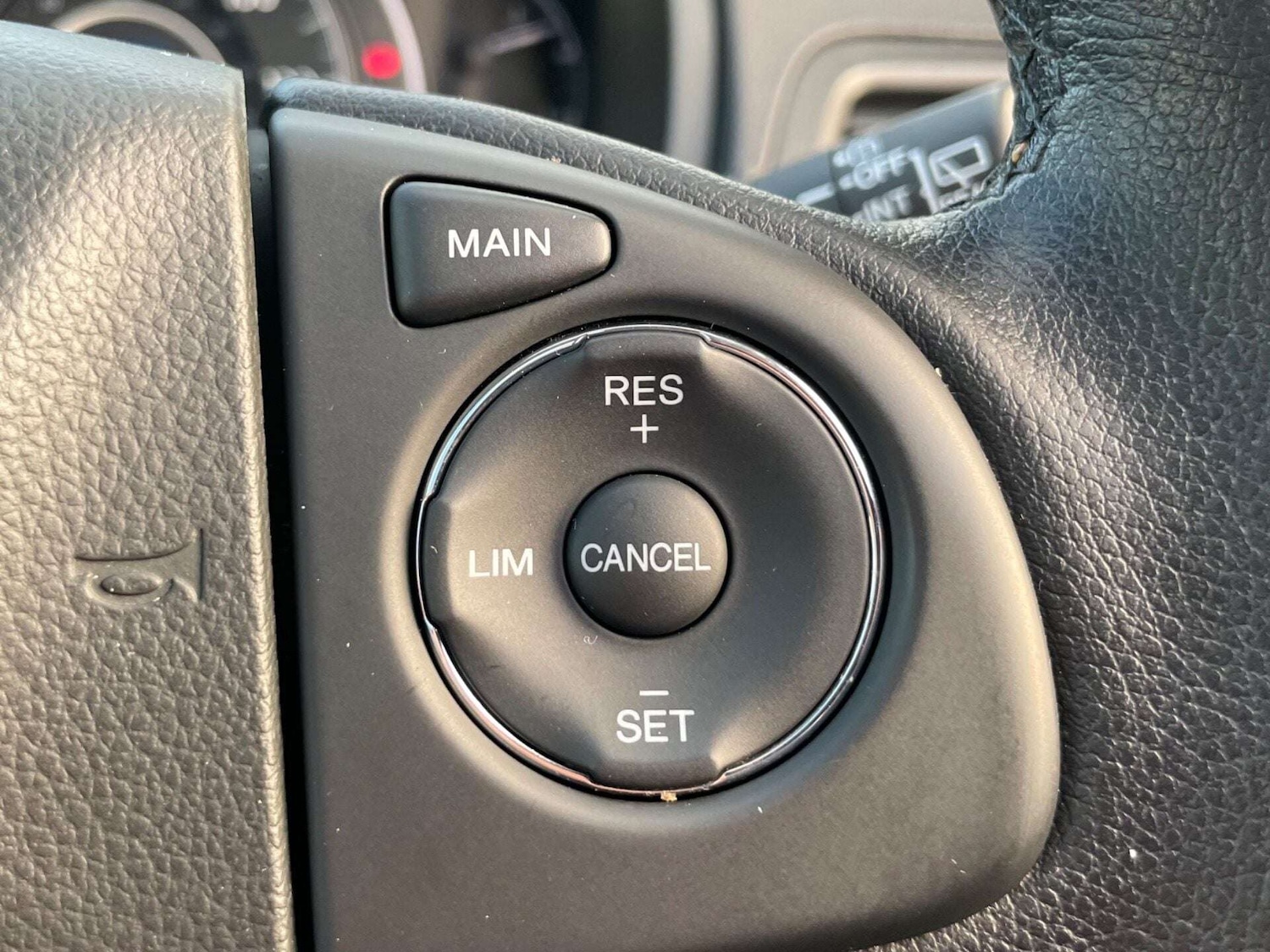 Used Honda CR-V 2018 for sale - 76957776: Photo 50