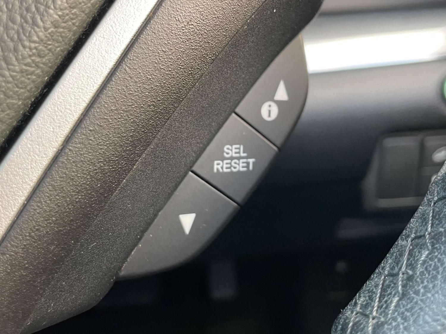 Used Honda CR-V 2018 for sale - 76957776: Photo 52