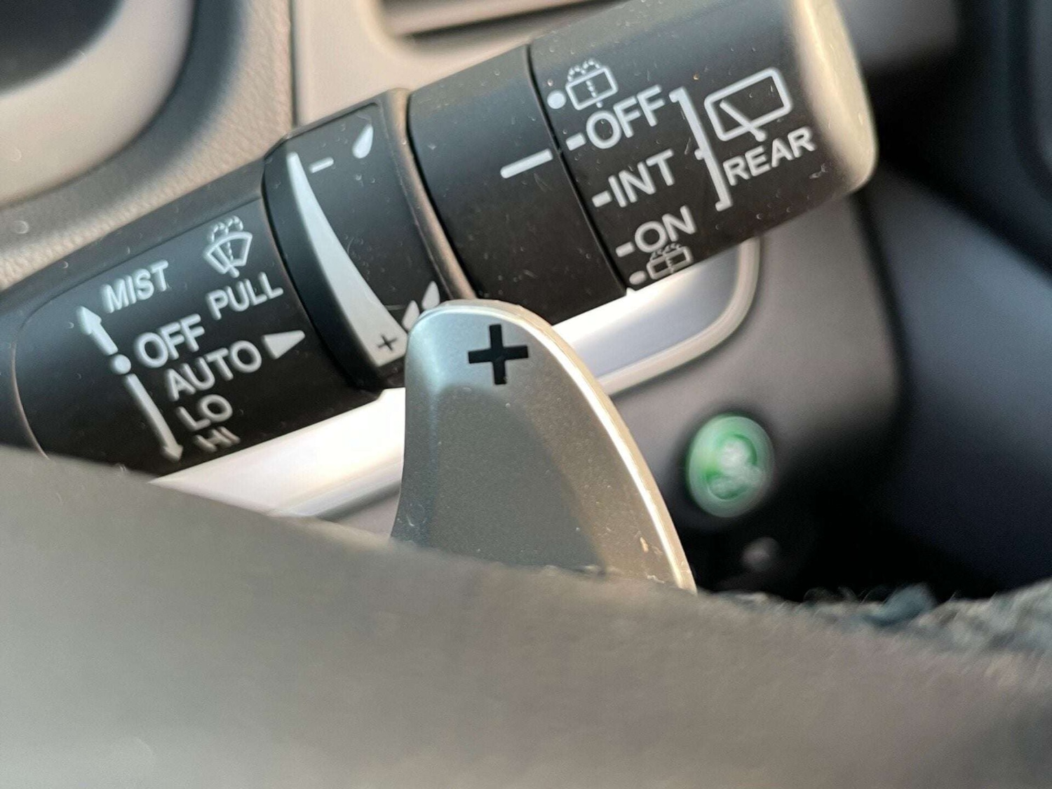 Used Honda CR-V 2018 for sale - 76957776: Photo 56