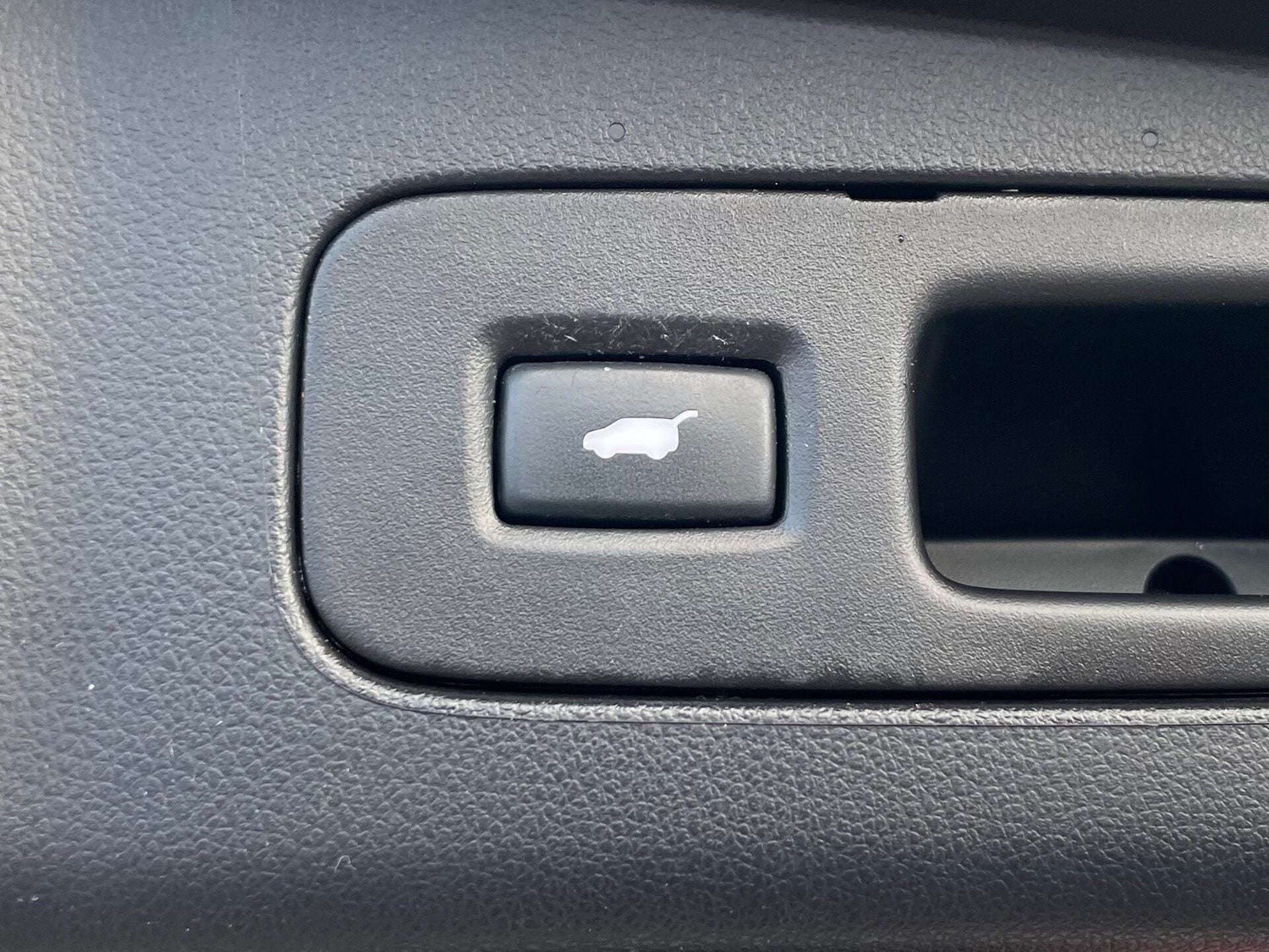 Used Honda CR-V 2018 for sale - 76957776: Photo 70