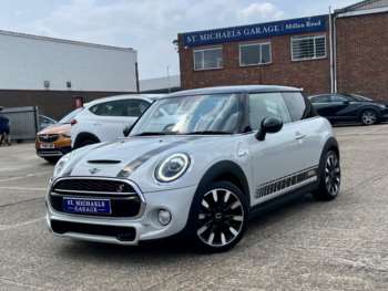 2018 (68) - COOPER S 3-Door