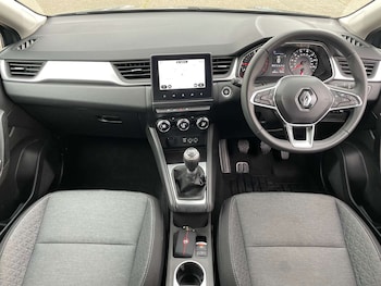 Used Renault Captur 2022 for sale - 78196806: Photo