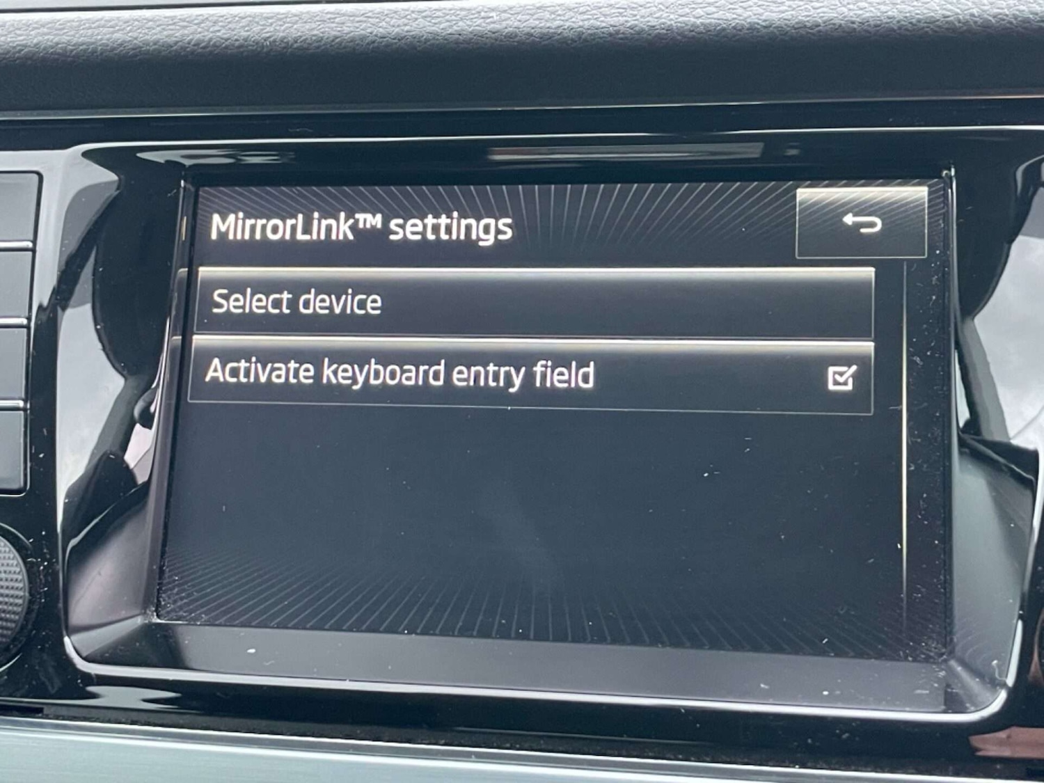 Used Skoda Fabia 2015 for sale - 76957750: Photo 29