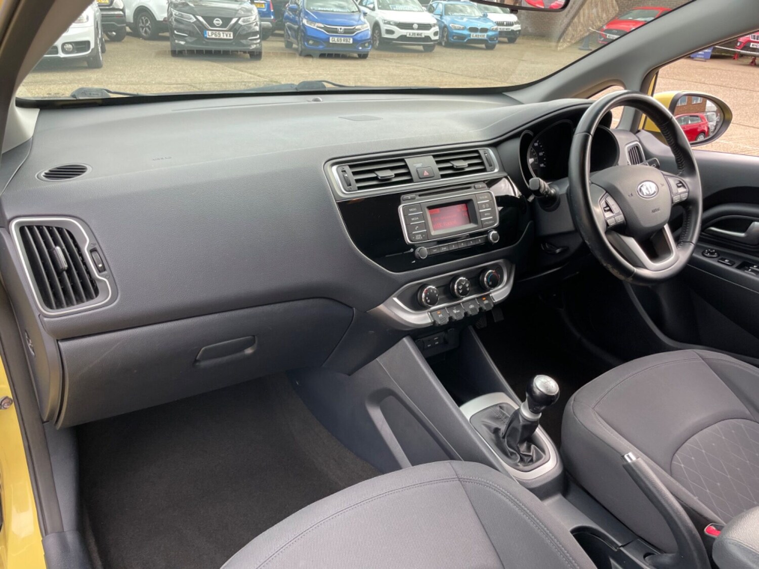 Used Kia Rio 2015 for sale - 76352357: Photo 22