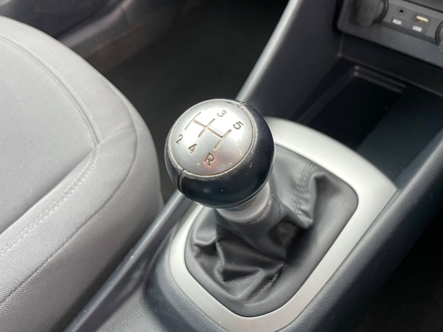 Used Kia Rio 2015 for sale - 76352357: Photo 32