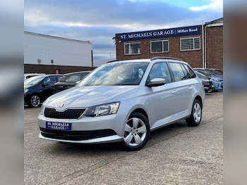 Used Skoda Fabia 2016 for sale - 76905245: Photo