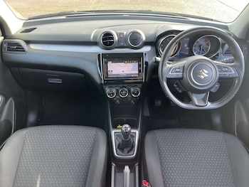 Used Suzuki Swift 2021 for sale - 77289462: Photo