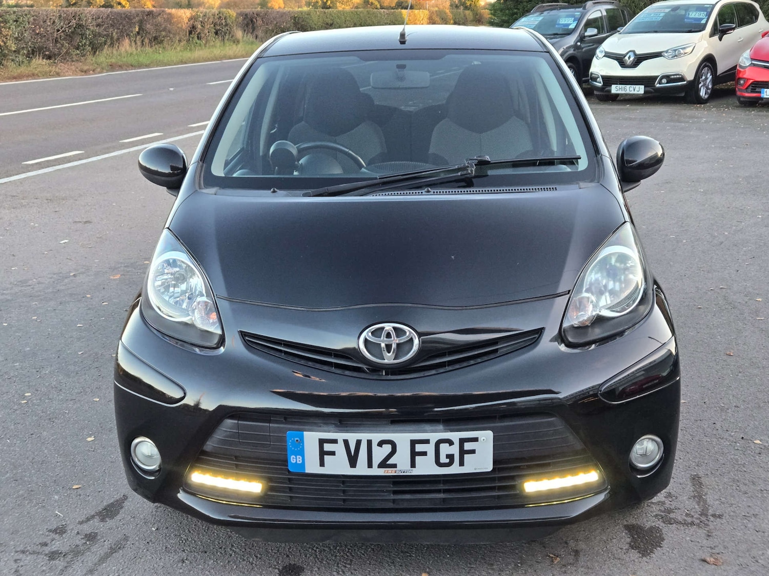 Used Toyota AYGO 2012 for sale - 76522550: Photo 10