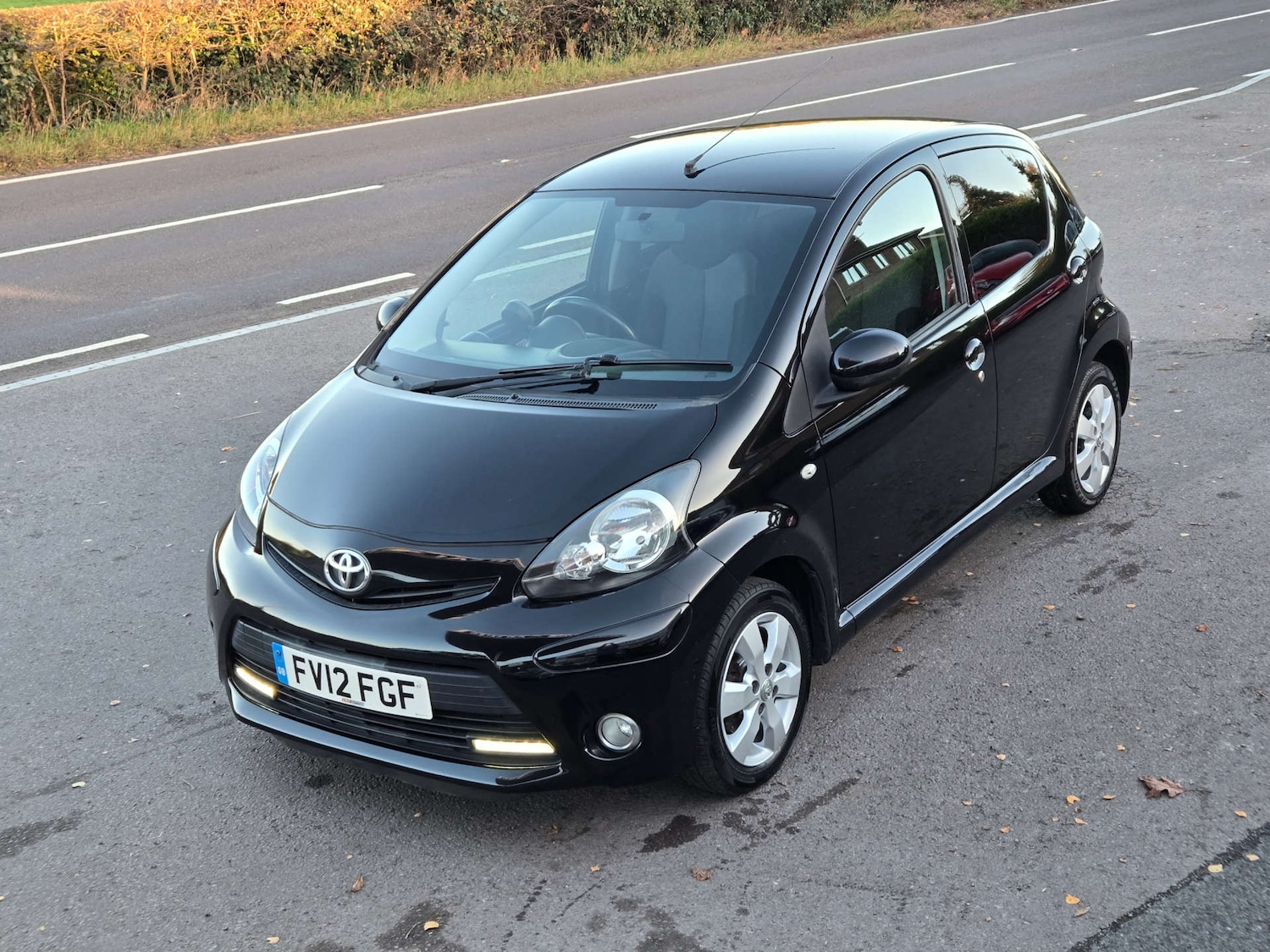 Used Toyota AYGO 2012 for sale - 76522550: Photo 13