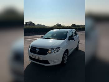 Used Dacia Sandero 2016 for sale - 79615571: Photo