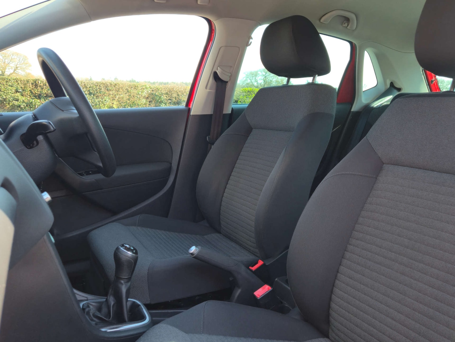 Used Volkswagen Polo 2013 for sale - 77953392: Photo 33