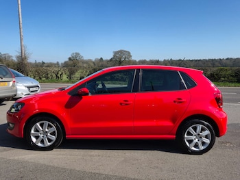 Used Volkswagen Polo 2013 for sale - 77953392: Photo