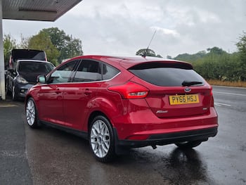 Used Ford Focus 2017 for sale - 79641892: Photo