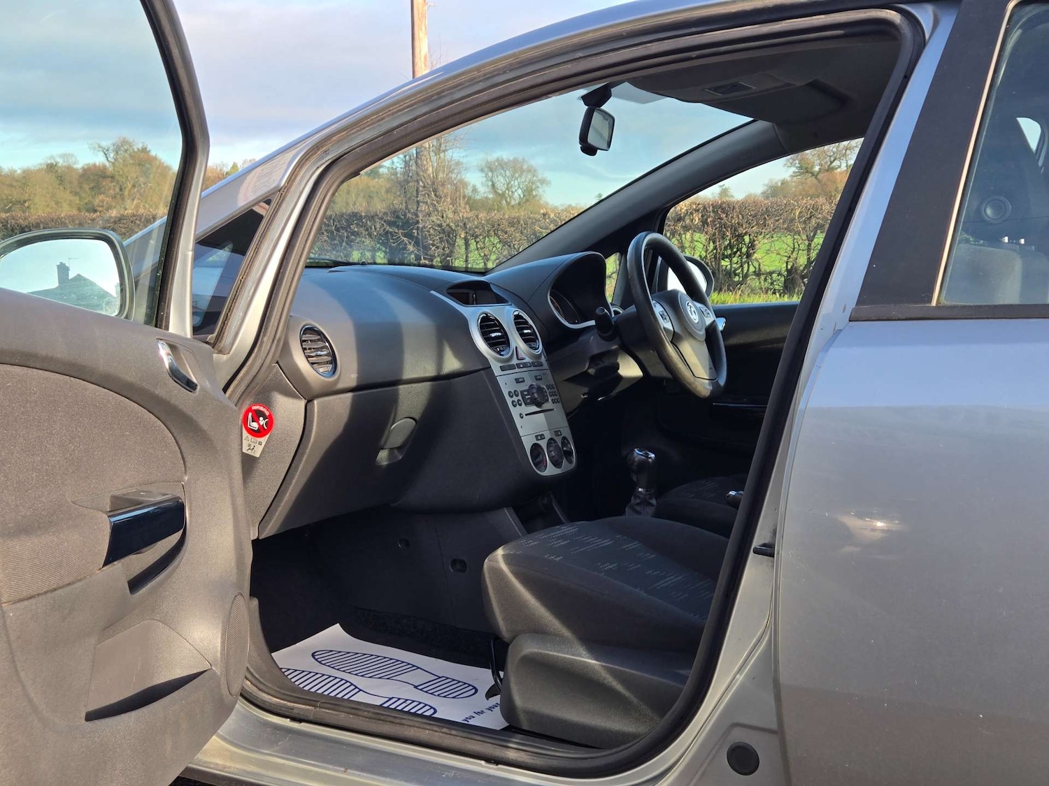 Used Vauxhall Corsa 2013 for sale - 76934880: Photo 26