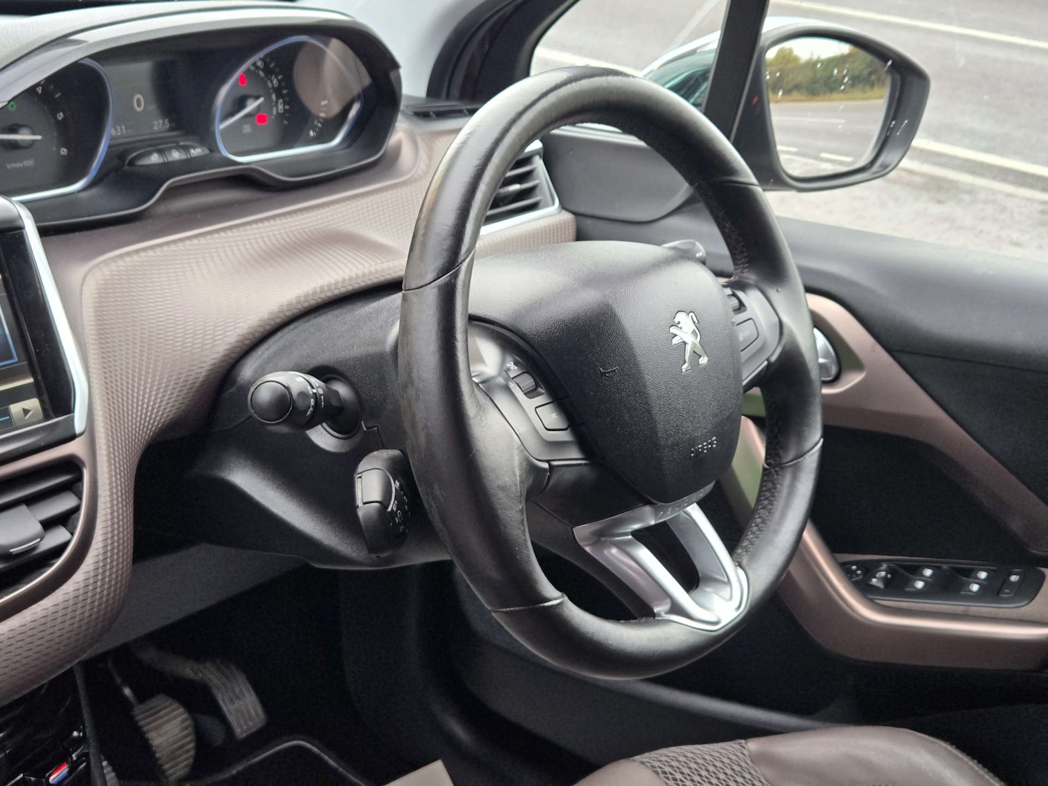 Used Peugeot 2008 2013 for sale - 76414879: Photo 29