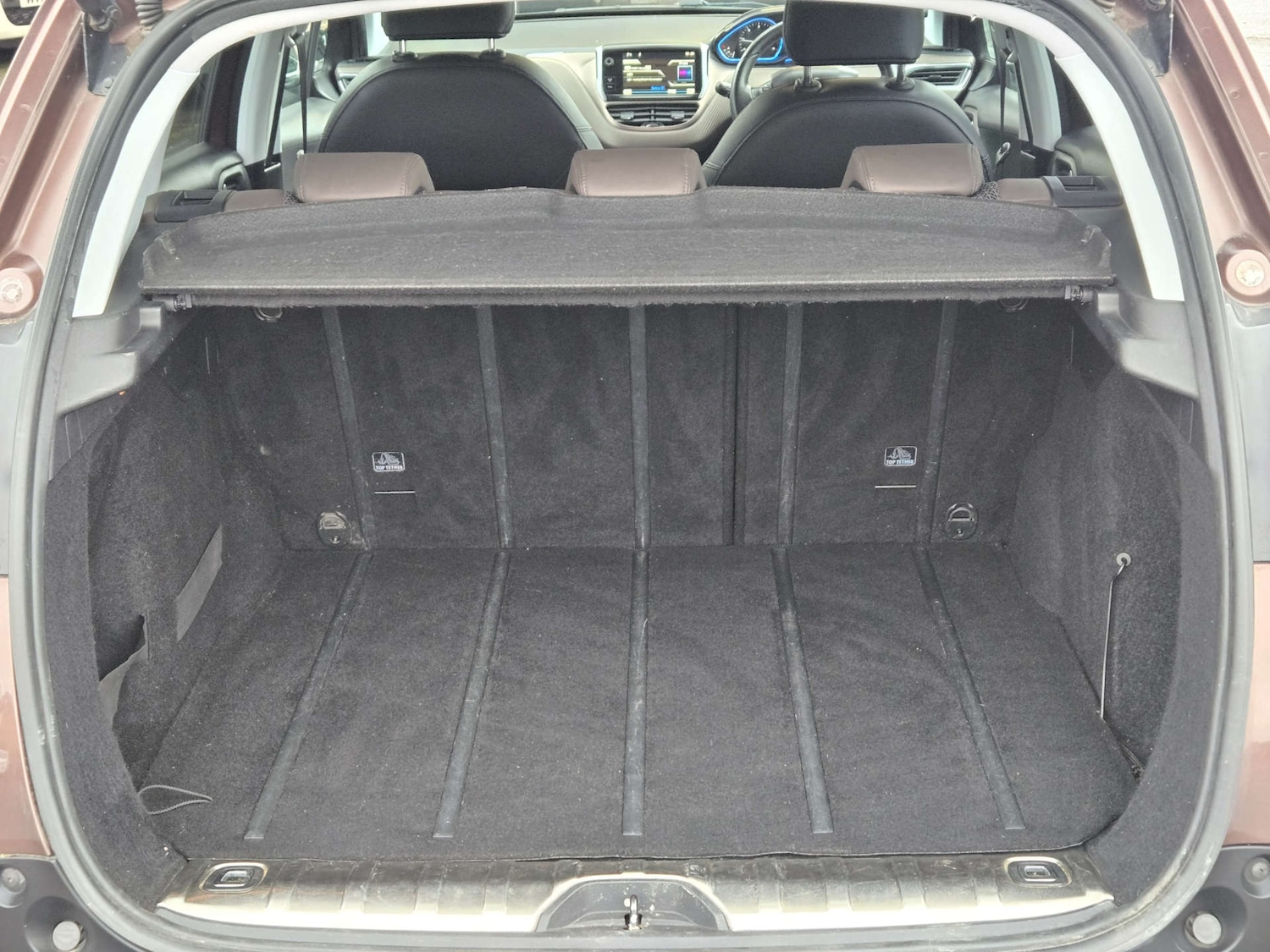 Used Peugeot 2008 2013 for sale - 76414879: Photo 6