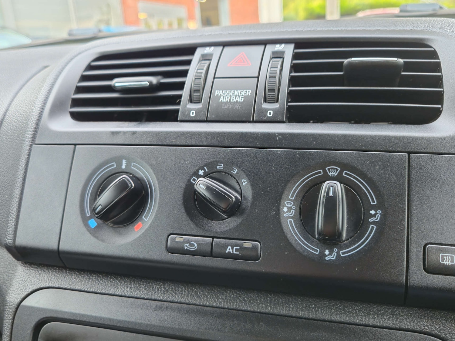 Used Skoda Fabia 2012 for sale - 76325021: Photo 33