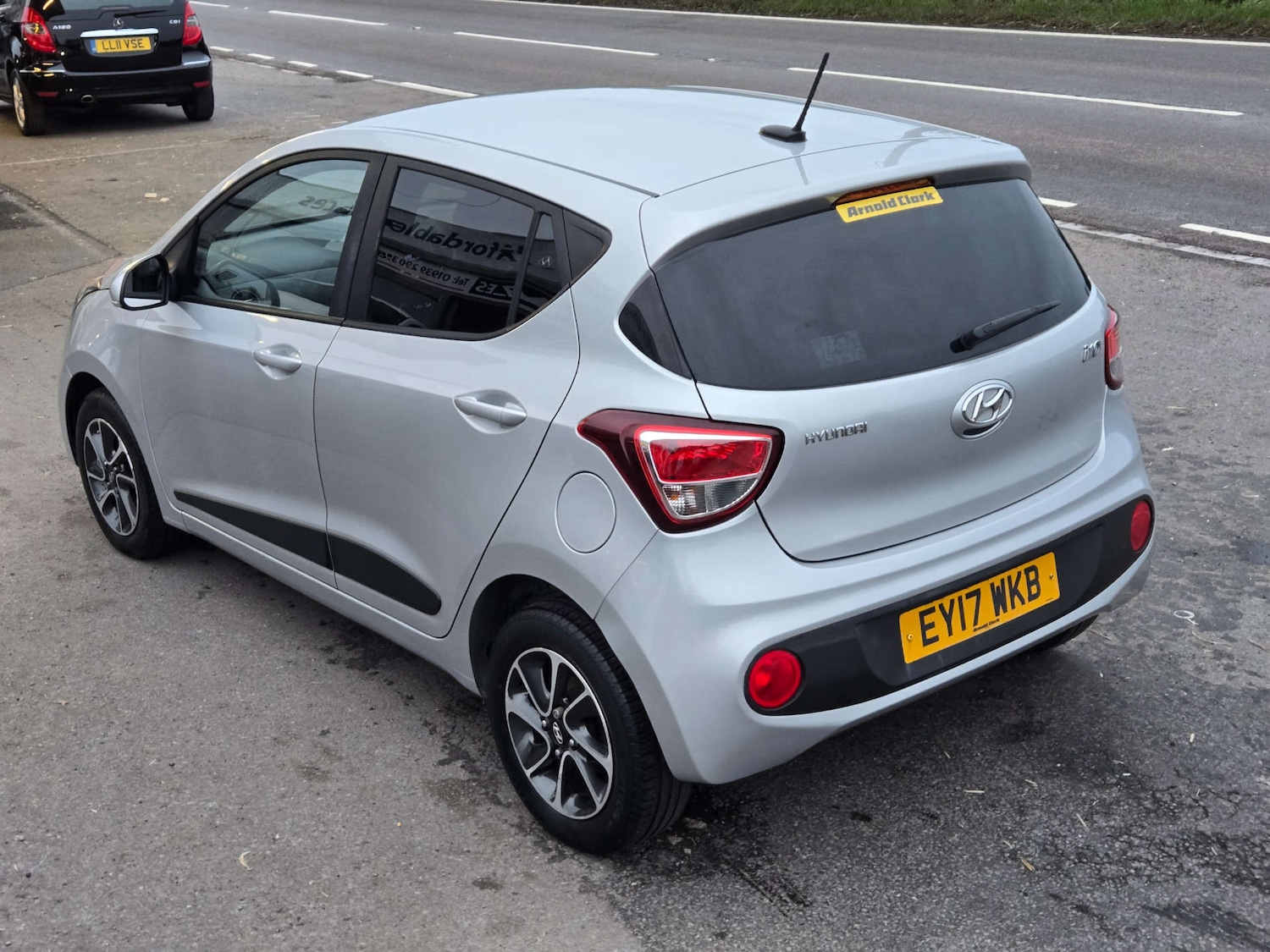 Used Hyundai i10 2017 for sale - 77558806: Photo 12