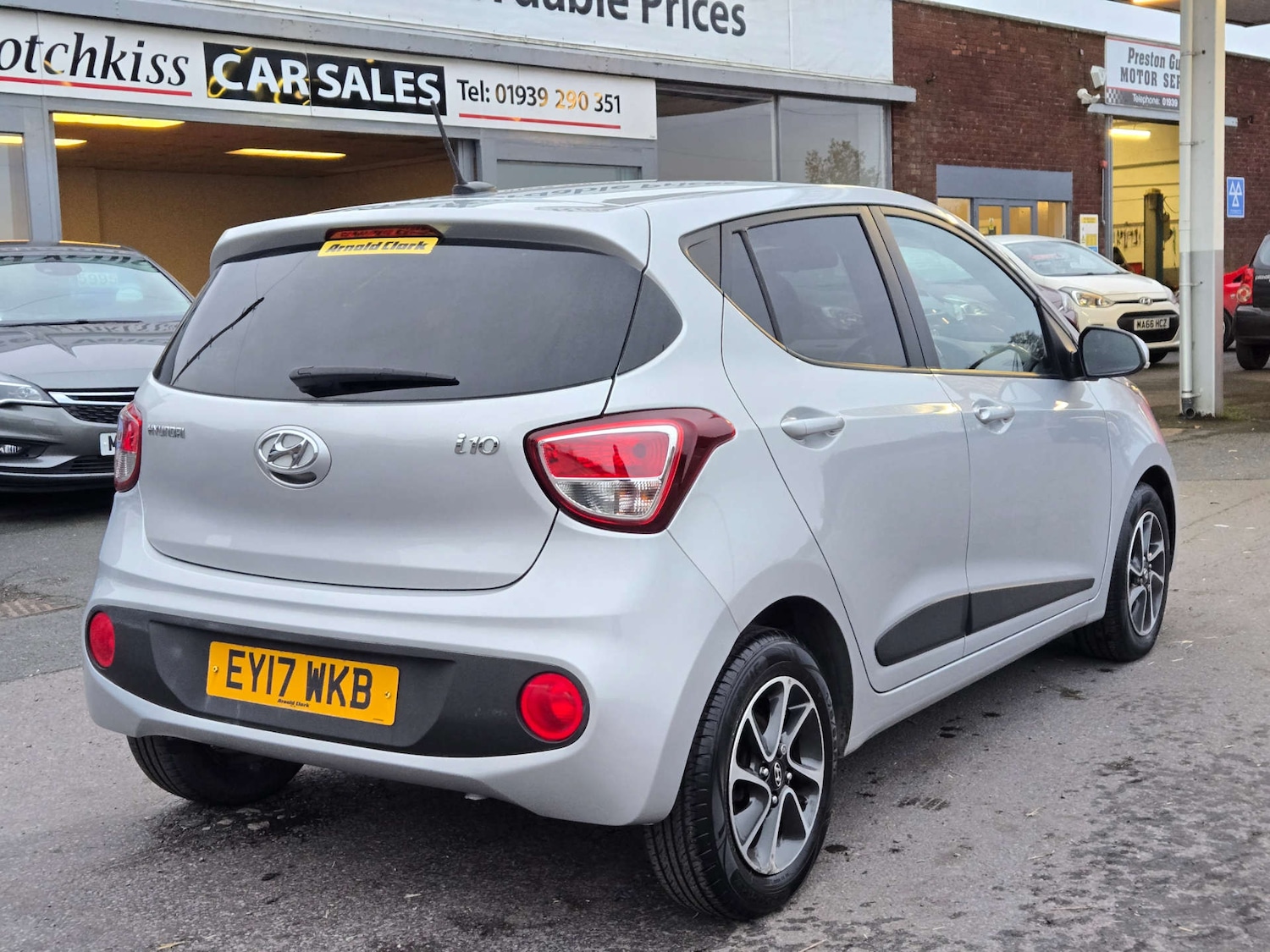 Used Hyundai i10 2017 for sale - 77558806: Photo 6