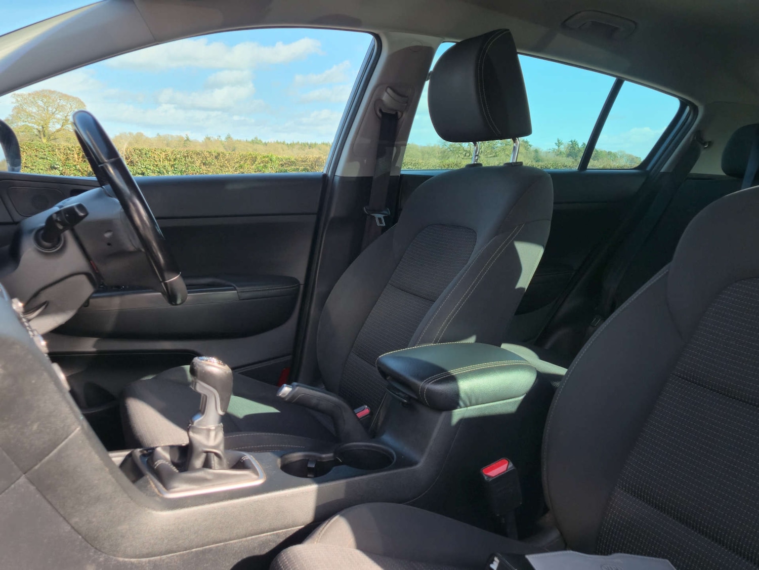 Used Kia Sportage 2017 for sale - 77850693: Photo 31