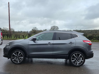 Used Nissan Qashqai 2017 for sale - 77498245: Photo