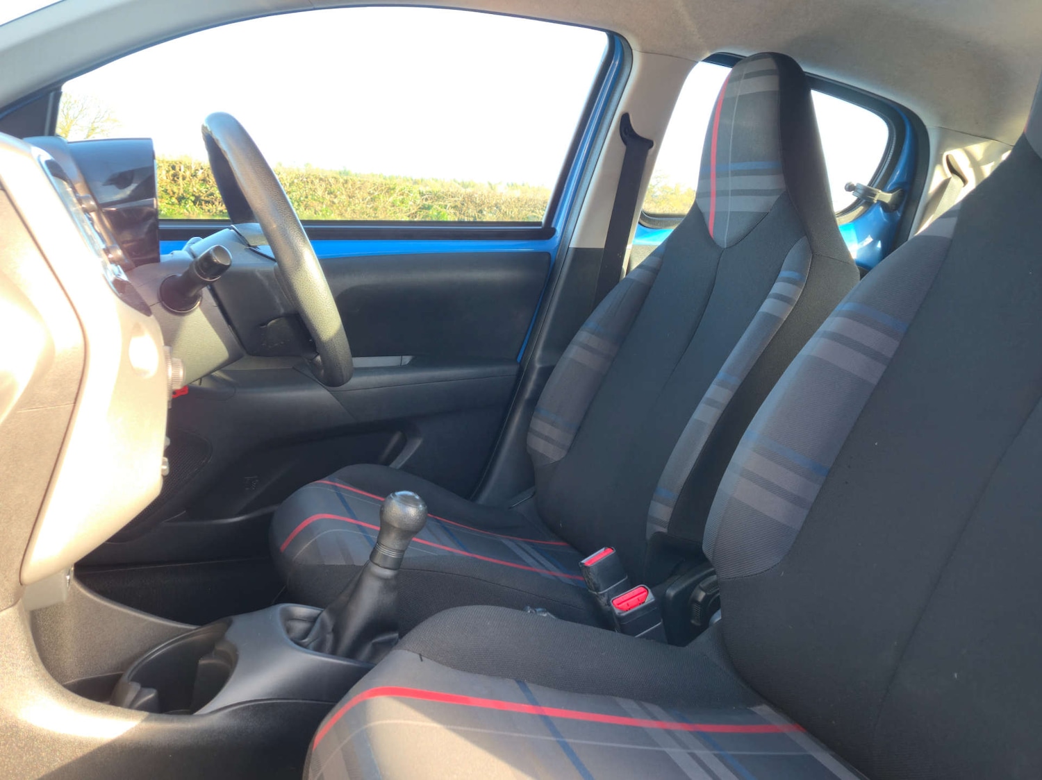 Used Peugeot 108 2015 for sale - 77228423: Photo 28