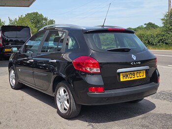 Used Renault Clio 2009 for sale - 78973374: Photo