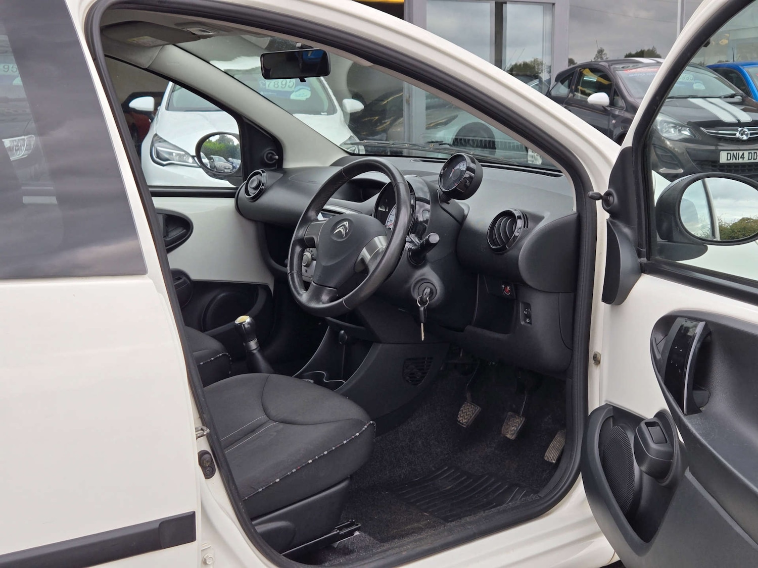 Used Citroen C1 2014 for sale - 76602228: Photo 17