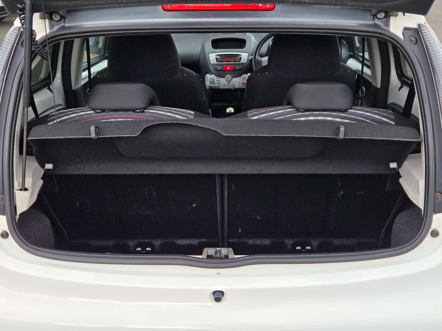 Used Citroen C1 2014 for sale - 76602228: Photo 6