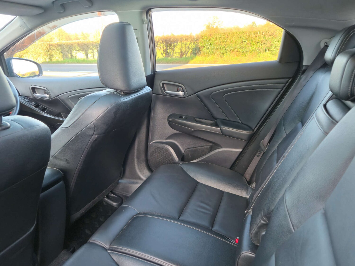 Used Honda Civic 2016 for sale - 77920798: Photo 27