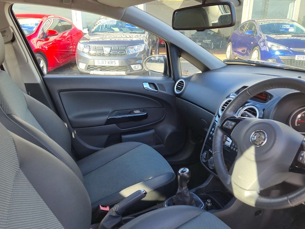 Used Vauxhall Corsa 2010 for sale - 76182619: Photo 18